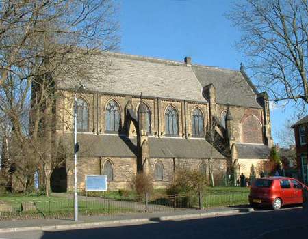Church of St Luke, Queens Road, Spring Bank, Chadderton,