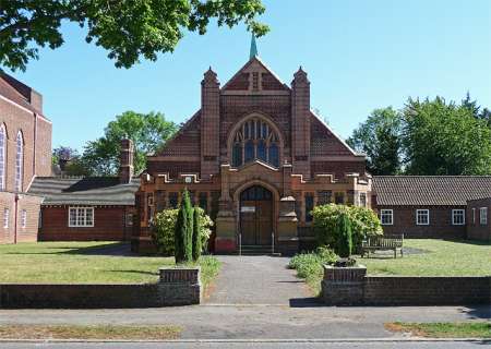 St Andrew Presbyterian Church, Northey Avenue and The Avenue. Cheam