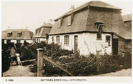 Noah’s Ark or Boat Cottages, Bird’s Hill, Letchworth