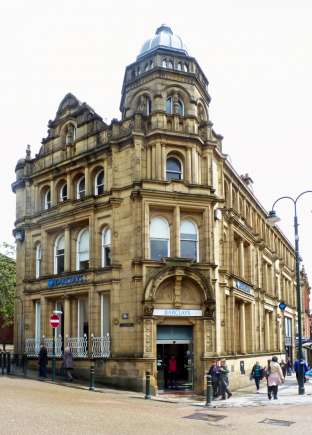 Barclays Bank, 25-37 High Street, Oldham